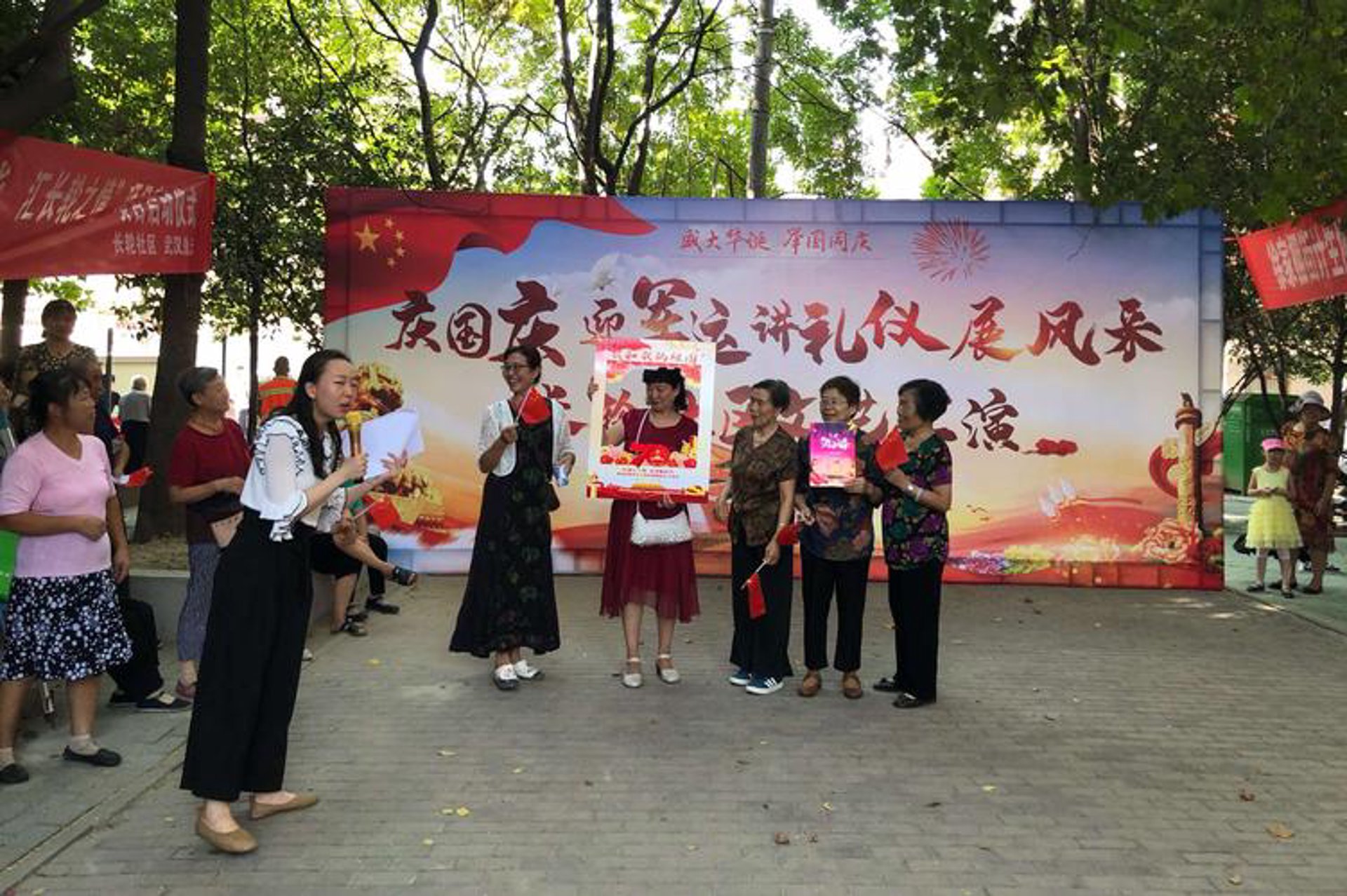 庆运洗化批发